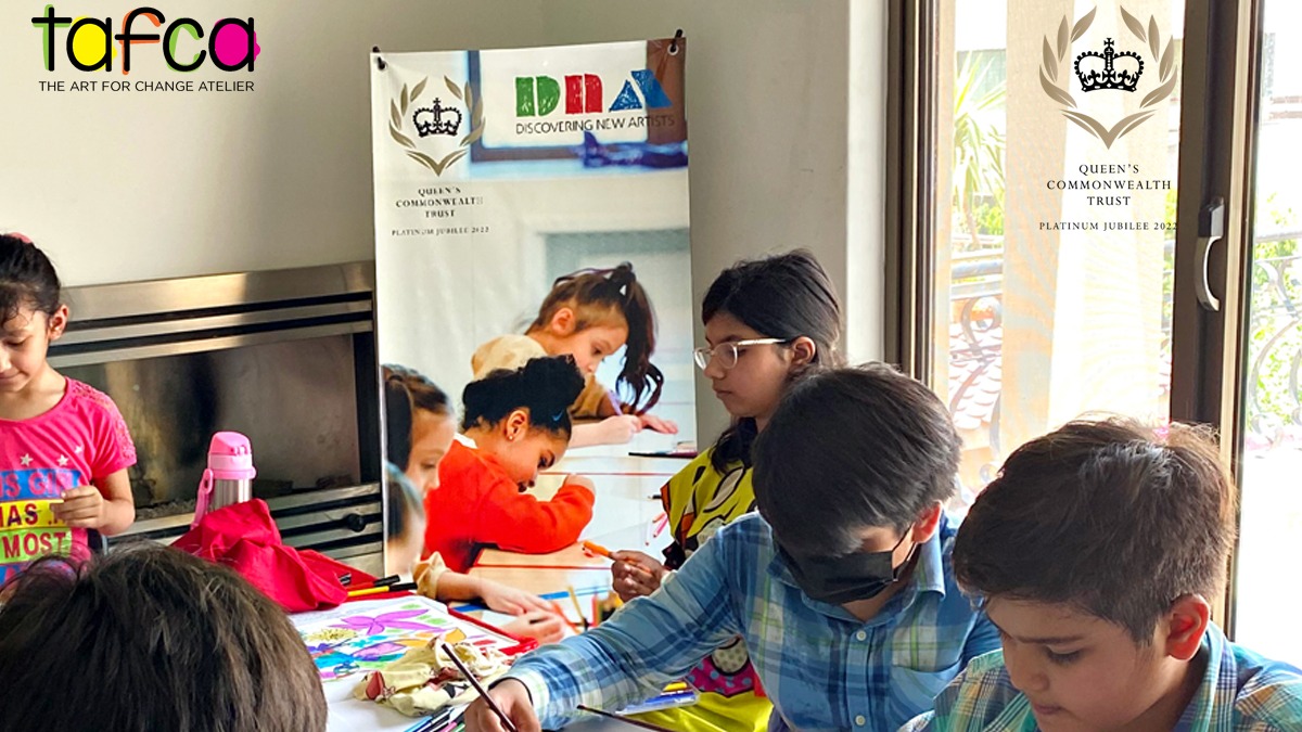 Discovering New Artists – bridging the education gap for marginalised children through art